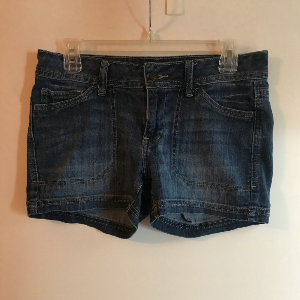 💙 a.n.a. denim shorts, size 6P 💙